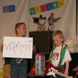 Muzikantjes (18) - Toneelvereniging Plankenkoorts 